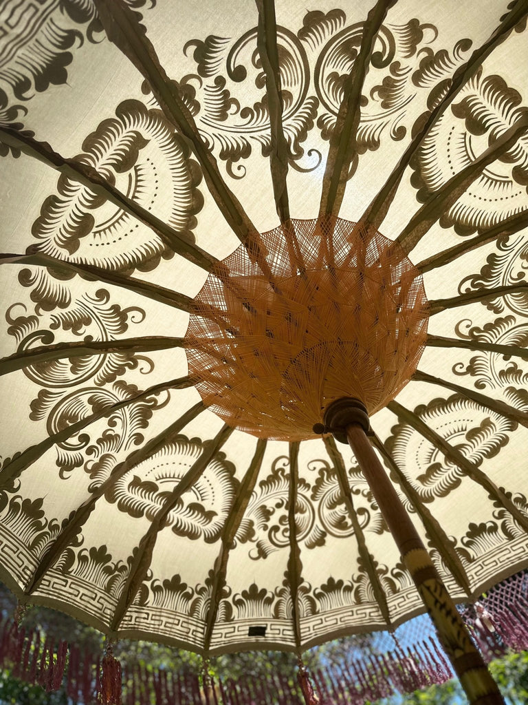 Modern Patio Umbrella with Hand-Carved Durian Wood Pole